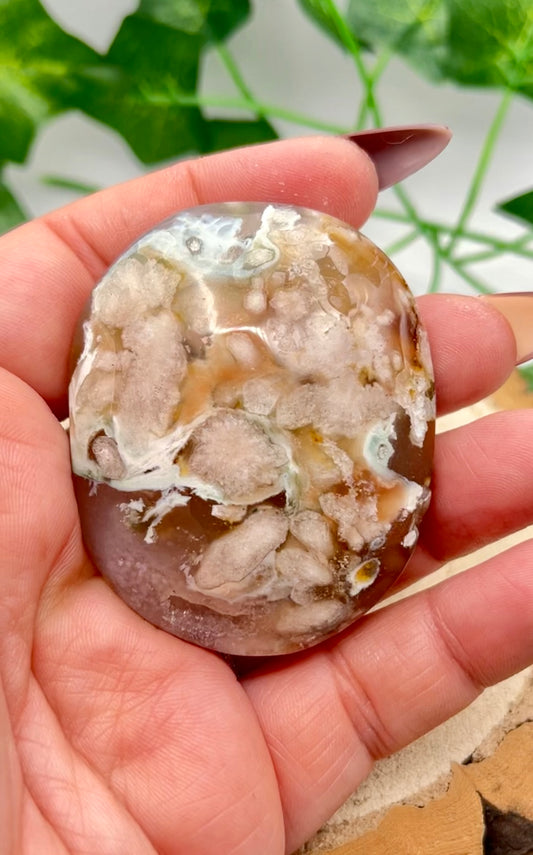 Flower Agate Palm Stone